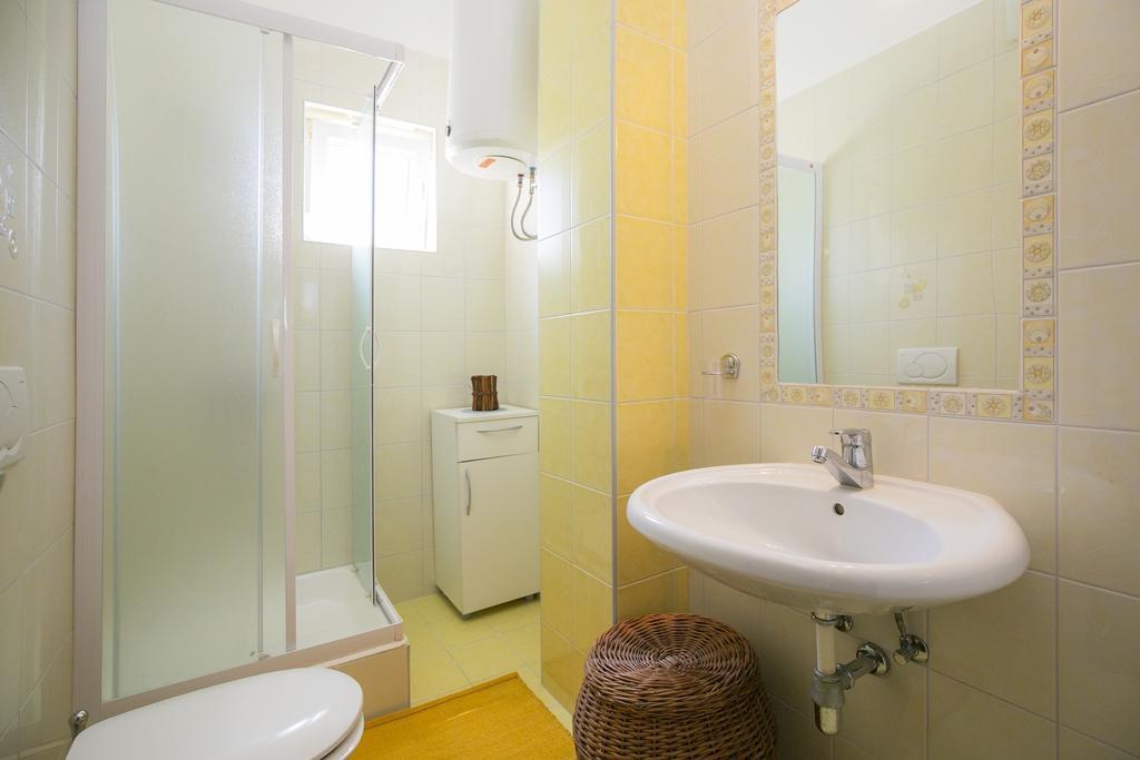 Apartment Gino Ravni Room photo